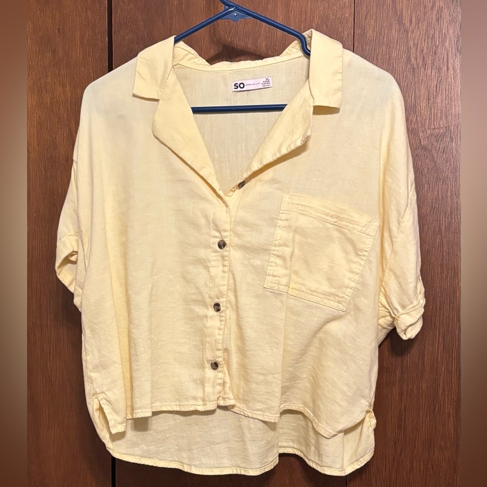 SO Light Yellow Casual Button-Up Shirt